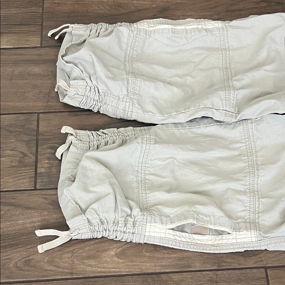Prana Light Tan Cargo Capris - Picture 3 of 9